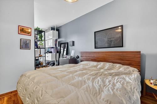 Chambre à coucher principale - 8385  - 8389 Rue St-Denis, Montréal (Villeray/Saint-Michel/Parc-Extension), QC - Indoor Photo Showing Bedroom