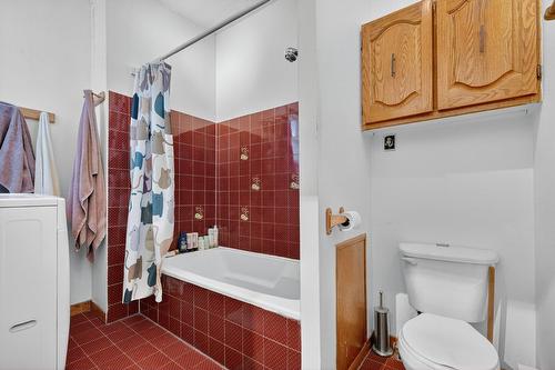 Salle de bains - 8385  - 8389 Rue St-Denis, Montréal (Villeray/Saint-Michel/Parc-Extension), QC - Indoor Photo Showing Bathroom