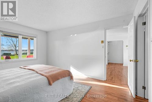 1C - 160 Edwards Street, Clarence-Rockland, ON - Indoor Photo Showing Bedroom
