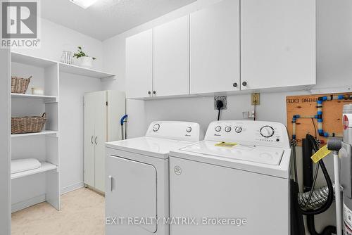 In-suite laundry - 1C - 160 Edwards Street, Clarence-Rockland, ON - Indoor Photo Showing Laundry Room