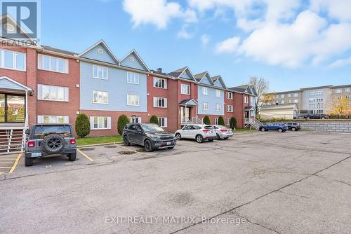 Two dedicated parking spots - 1C - 160 Edwards Street, Clarence-Rockland, ON - Outdoor