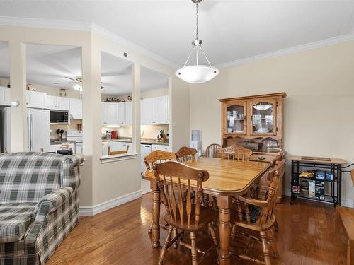 211 52 Whitehall Crescent, Dartmouth, NS 