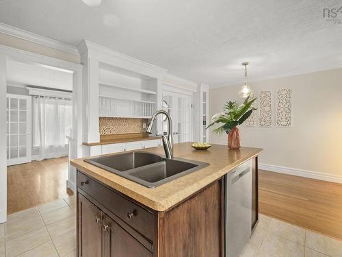 27 Dartmoor Crescent, Bedford, NS 