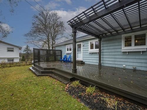 27 Dartmoor Crescent, Bedford, NS 