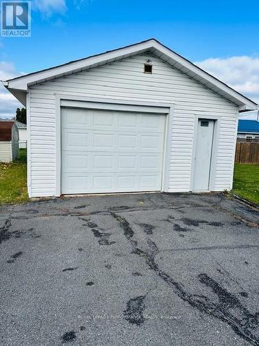 604 Eleventh Street E, Cornwall, ON - Outdoor