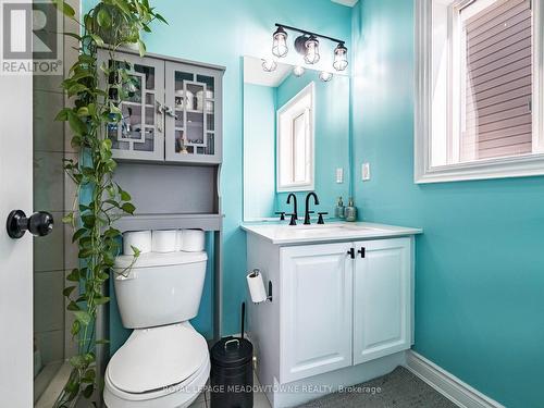 543 Wansbrough Way, Shelburne, ON - Indoor Photo Showing Bathroom
