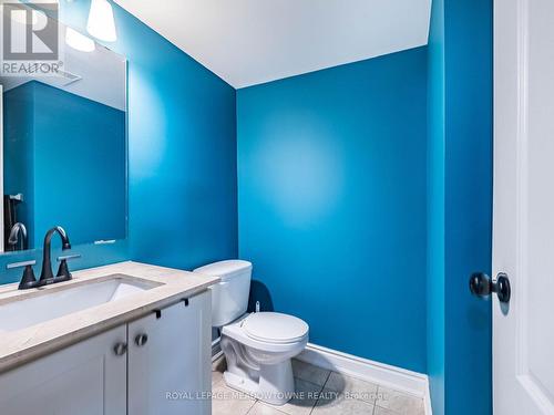 543 Wansbrough Way, Shelburne, ON - Indoor Photo Showing Bathroom