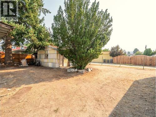 Alley access - 6487 Badger Street, Oliver, BC - Outdoor