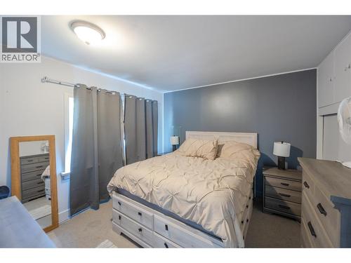 bedroom - 6487 Badger Street, Oliver, BC - Indoor Photo Showing Bedroom