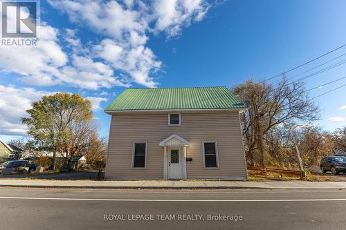 31 DANIEL STREET N  Arnprior, ON K7S 2K6