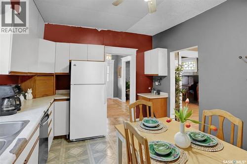 1127 2Nd Avenue Nw, Moose Jaw, SK - Indoor