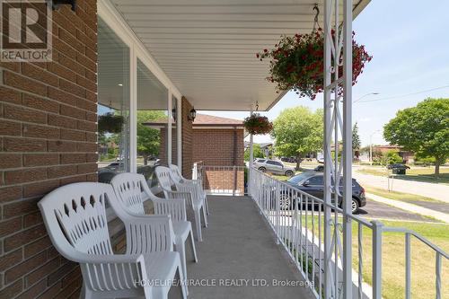 7568 Middleshire Drive, Mississauga, ON - Outdoor With Deck Patio Veranda With Exterior