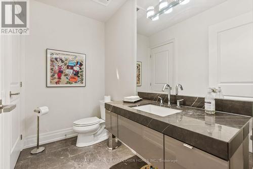 133 Pears Avenue, Toronto, ON - Indoor Photo Showing Bathroom