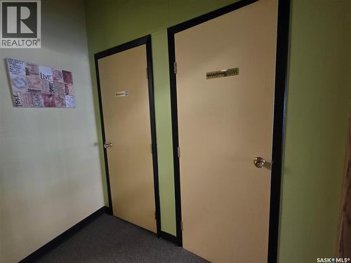 163 1St Avenue Ne, Swift Current, SK 