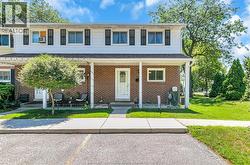 2994 Meadowbrook LANE Unit# 2  Windsor, ON N8T 3G8