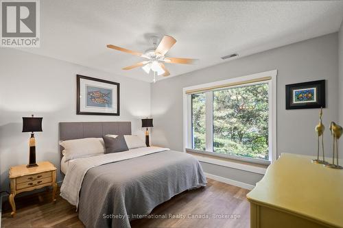 331 Mariners Way, Collingwood, ON - Indoor Photo Showing Bedroom
