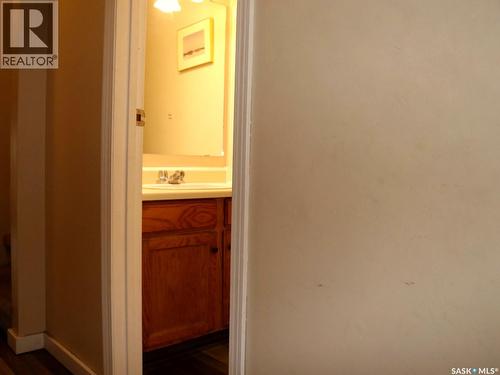 227-229 Wakabayashi Way, Saskatoon, SK - Indoor Photo Showing Other Room
