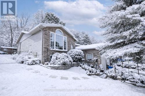 33 ANDERSON CRESCENT  Tay (Victoria Harbour), ON L0K 2A0