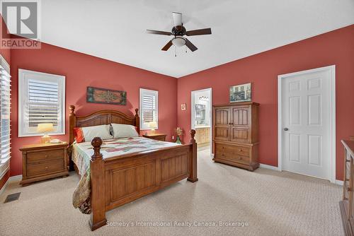 108 Ridgecrest Lane, Meaford, ON - Indoor Photo Showing Bedroom
