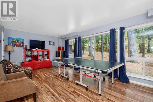 1950 Champlain Road, Tiny, ON - Indoor Photo Showing Other Room