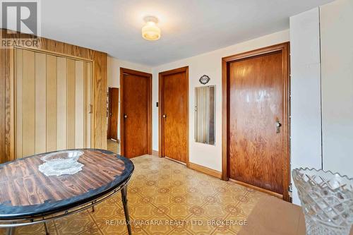 506 Harriet Street, Welland (Lincoln/Crowland), ON - Indoor Photo Showing Other Room