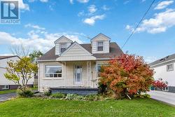 506 HARRIET STREET Welland (Lincoln/Crowland), ON L3B 2J1