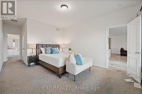 126 Maple Street, Mapleton, ON - Indoor Photo Showing Bedroom