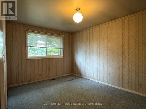 1154 Road 2 Road, Elizabethtown-Kitley, ON - Indoor Photo Showing Other Room