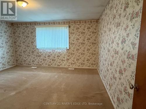 1154 Road 2 Road, Elizabethtown-Kitley, ON - Indoor Photo Showing Other Room