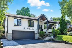 568 DYNES ROAD  Burlington, ON L7N 2V2