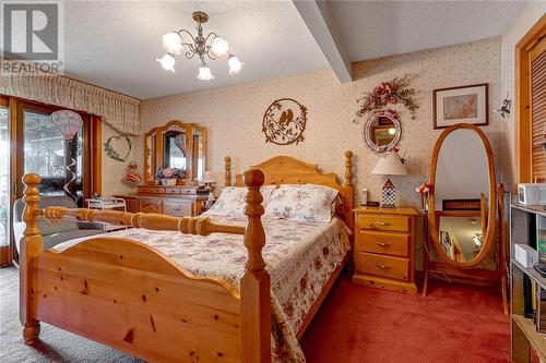 2247 Sandy Cove Road, Sudbury, ON - Indoor Photo Showing Bedroom