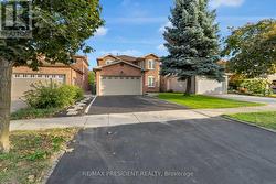 4430 HEARTHSIDE DRIVE  Mississauga, ON L5R 1R3