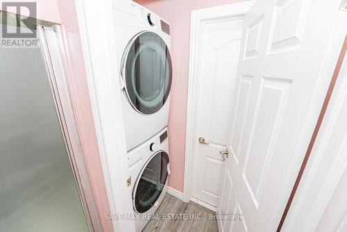 7060 Airport Road, Mississauga, ON 