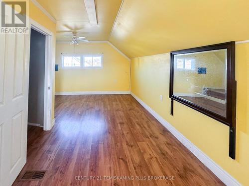 8 Cobalt Street, Cobalt, ON - Indoor Photo Showing Other Room