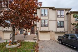 59 GUILDFORD CRESCENT  Brampton, ON L6S 3K2
