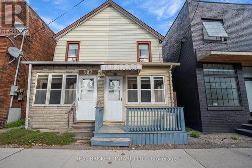 195 ISLINGTON AVENUE  Toronto, ON M8V 3B8