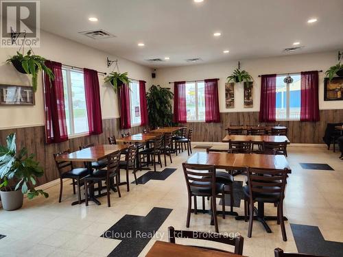 35 Talbot Street E, Haldimand, ON 