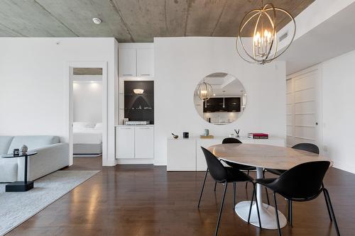 Salle à manger - 404-2200 Rue Harriet-Quimby, Montréal (Saint-Laurent), QC - Indoor Photo Showing Dining Room