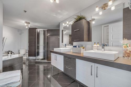 Bathroom - 705-7755 Rue Du Daim, Québec (Charlesbourg), QC - Indoor Photo Showing Bathroom