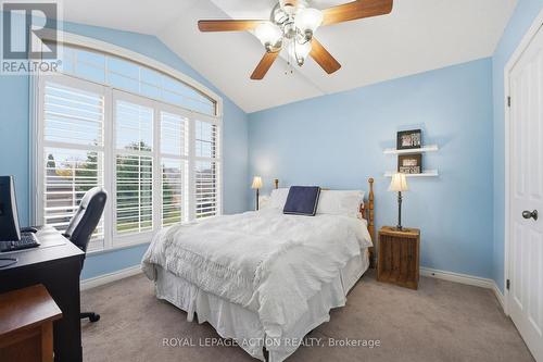 209 Dundas Street W, Brant, ON - Indoor Photo Showing Bedroom
