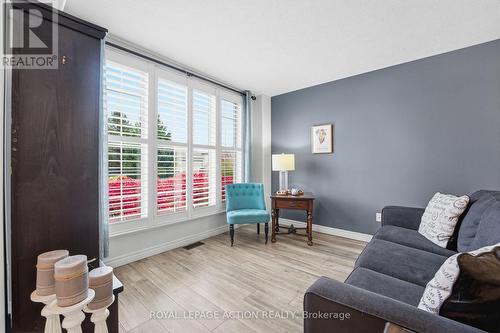 209 Dundas Street W, Brant, ON - Indoor