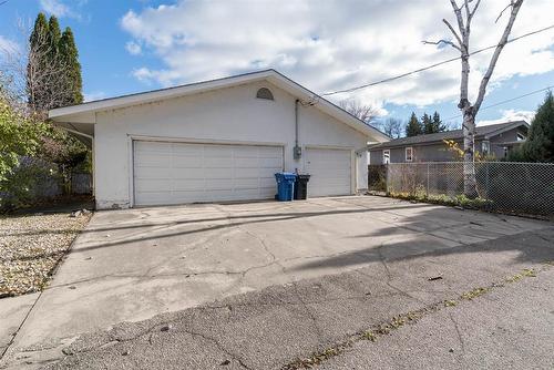 518 Bower Boulevard, Winnipeg, MB - Outdoor