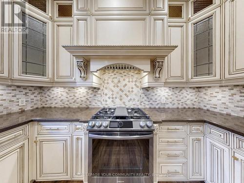 68 Regent Street, Richmond Hill, ON - Indoor Photo Showing Kitchen