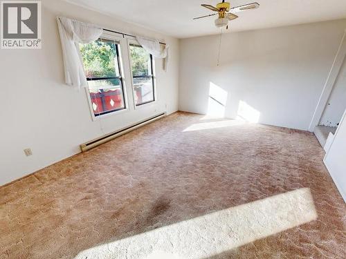 10198 Highway 101, Powell River, BC - Indoor Photo Showing Other Room