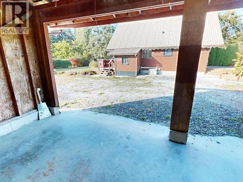 10198 Highway 101, Powell River, BC - 