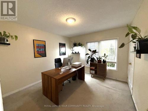 1516 Skyview Street, Oshawa, ON - Indoor Photo Showing Office