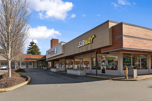 746 Gorge Rd West, Saanich, BC 