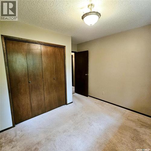 515 Grant Bay, Esterhazy, SK - Indoor Photo Showing Other Room