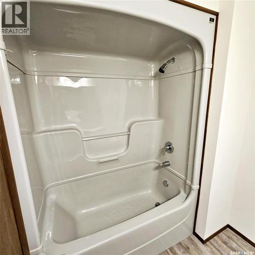 515 Grant Bay, Esterhazy, SK - Indoor Photo Showing Bathroom