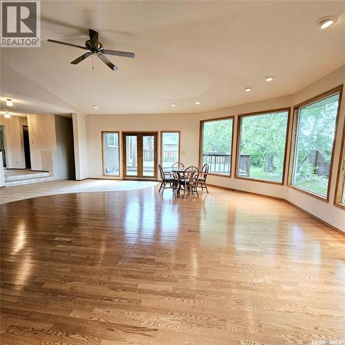 515 Grant Bay, Esterhazy, SK - Indoor